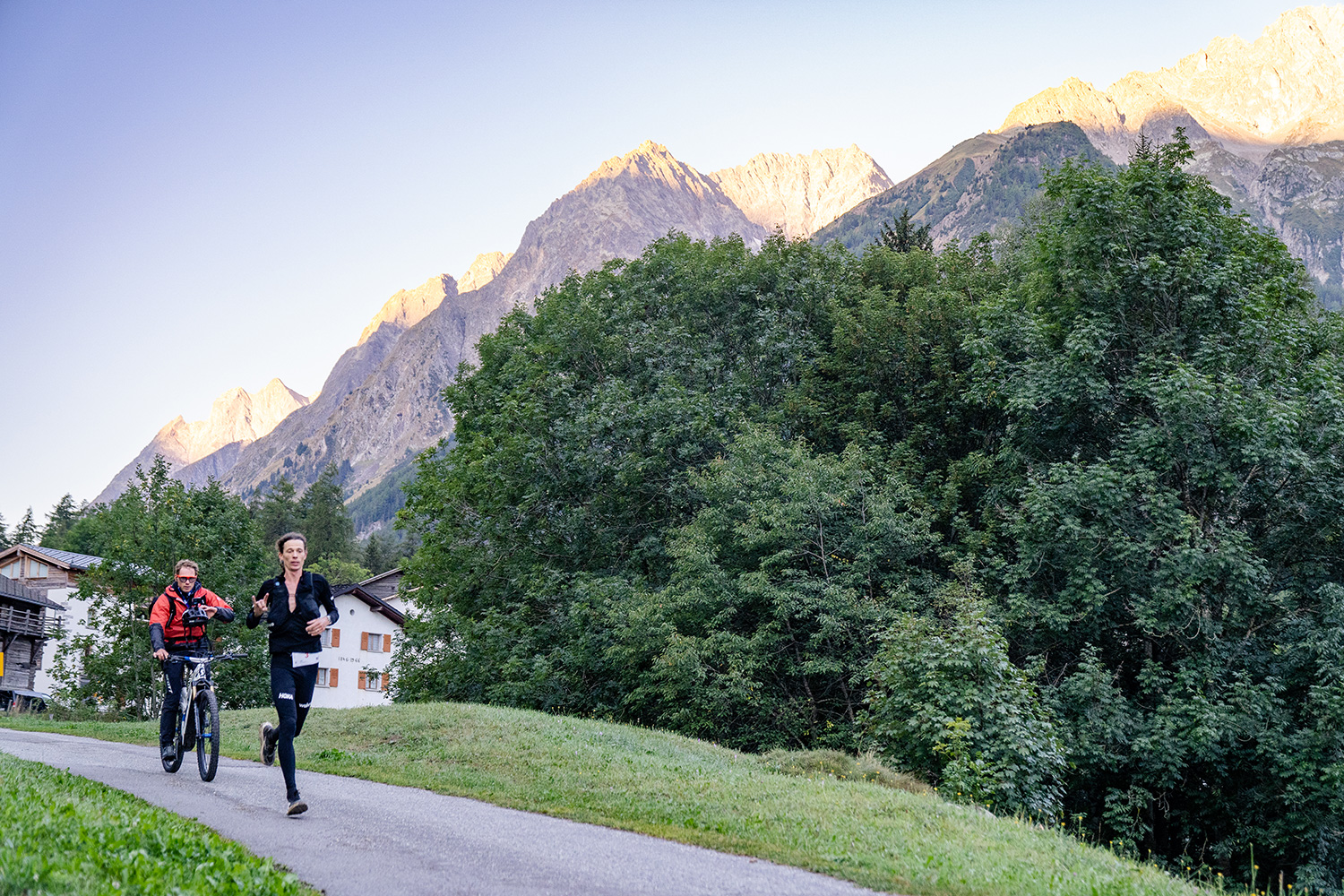 27-UTMB22-Jim-Olivier-Vin