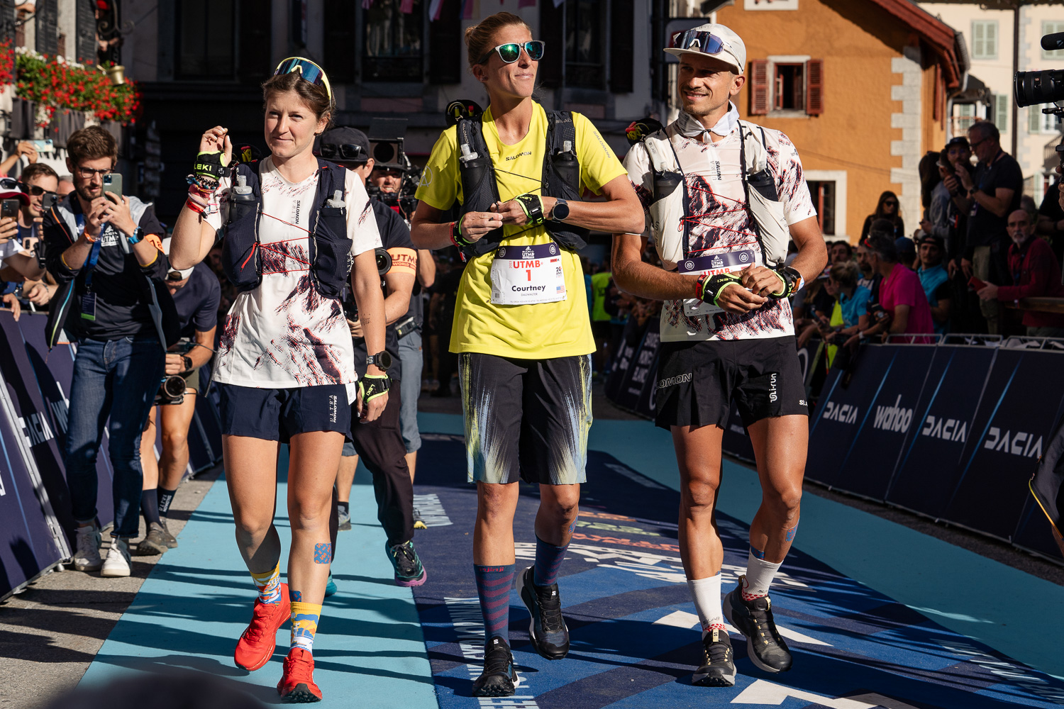 UTMB 2023 - Martina Valmassoi, Courtney Dauwalter & Mathieu Blanchard